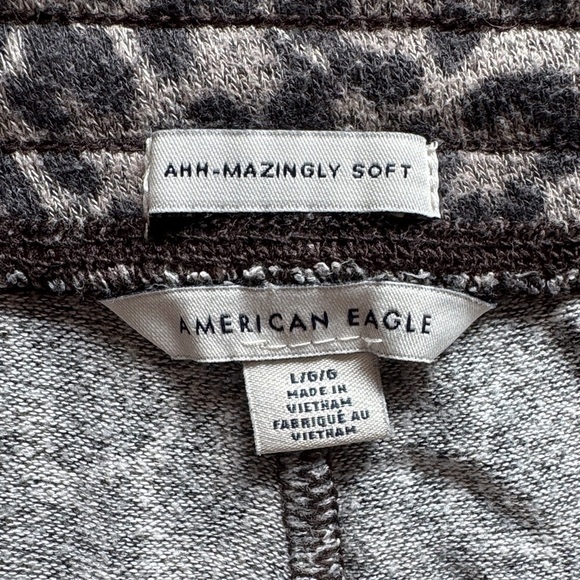 American Eagle Leopard Print Joggers “Ahh-Mazingly Soft” – Size L - Picture 2 of 3